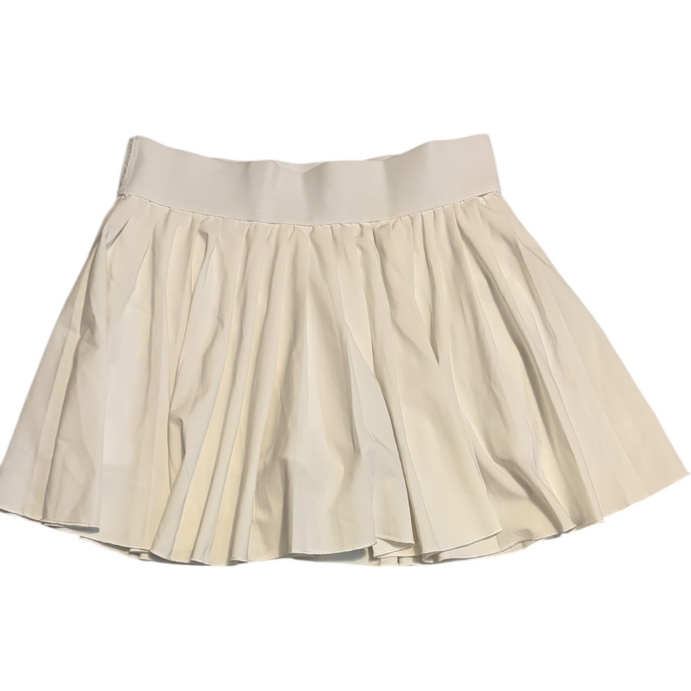 Aritzia TNA Action Pleated Tennis Skirt White XS Built-In Shorts Athleisure - Picture 6 of 6